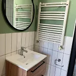 Wilczy Zaulek 3*