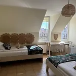 Wilczy Zaulek 3*