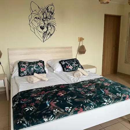 Wilczy Zaulek Guest house *
