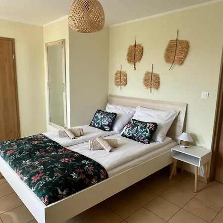 Wilczy Zaulek 3* Mielno (Koszalin)